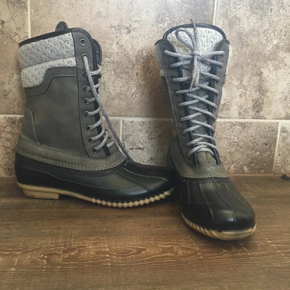 Rue 21 duck boots